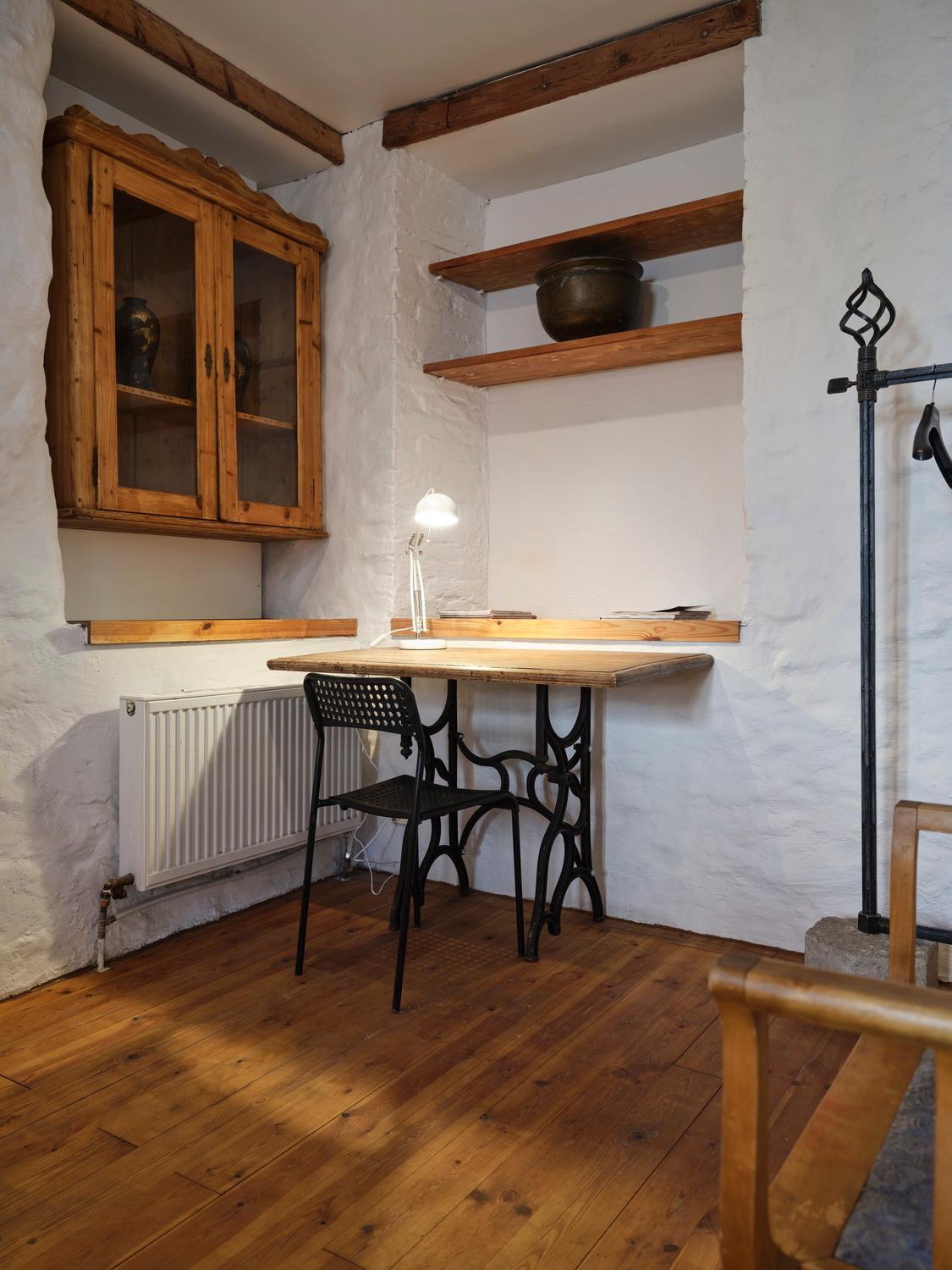 Historic Apartment With Private Garden In Old Town Ταλίν Εξωτερικό φωτογραφία