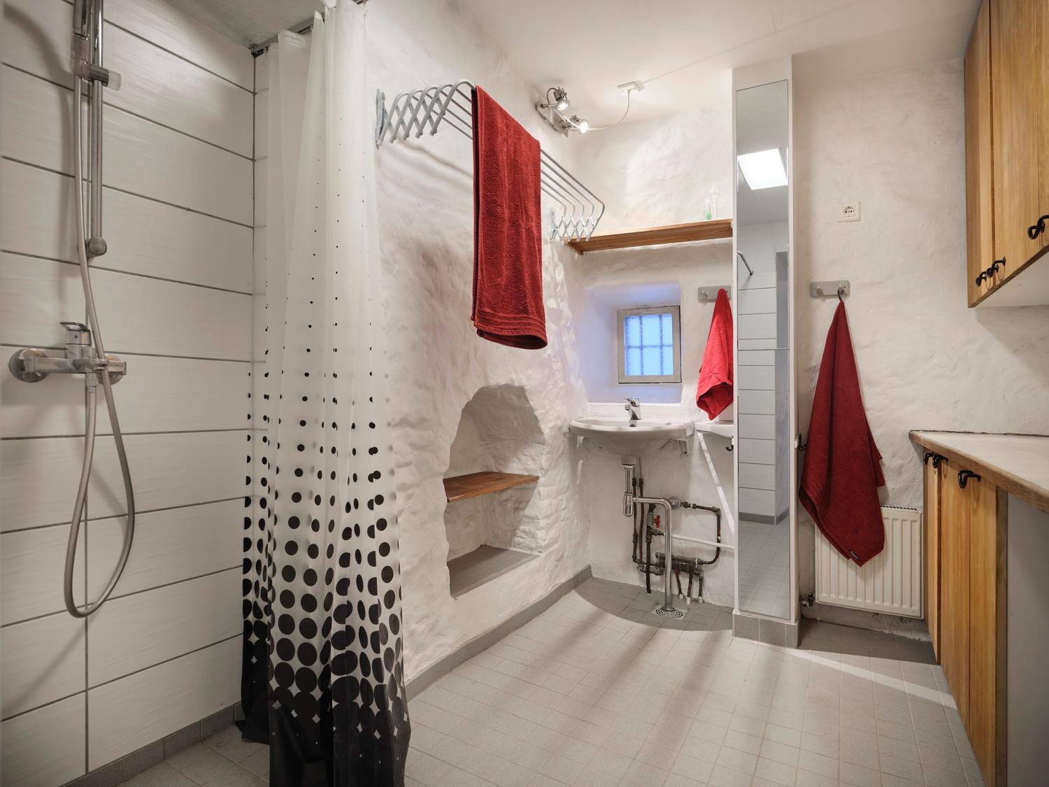Historic Apartment With Private Garden In Old Town Ταλίν Εξωτερικό φωτογραφία